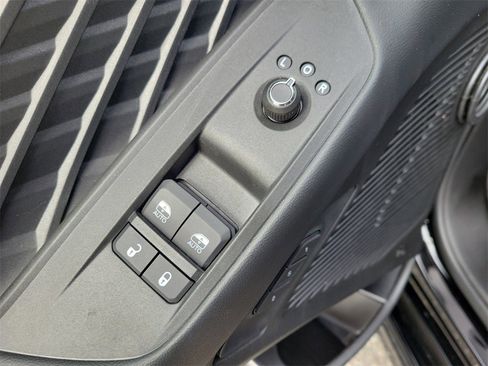 Used 2025 Dodge Charger Daytona Scat Pack w/ Track Pack image 23