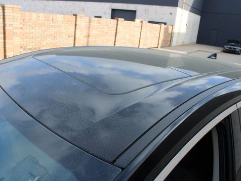 Used 2025 Nissan Murano SL image 4