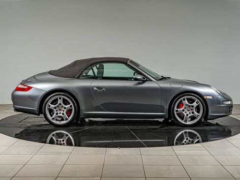 Used 2006 Porsche 911 Carrera S RWD image 9