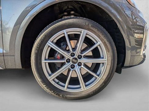 Used 2022 Audi SQ5 Premium image 26