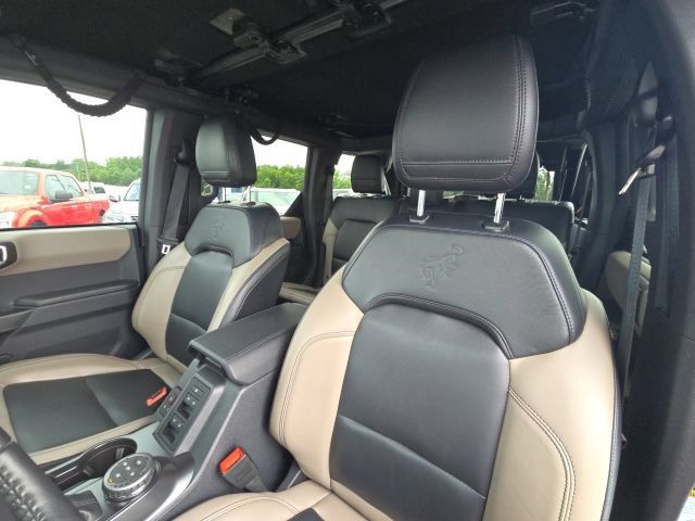 Used 2024 Ford Bronco Wildtrak AWD/4WD image 23