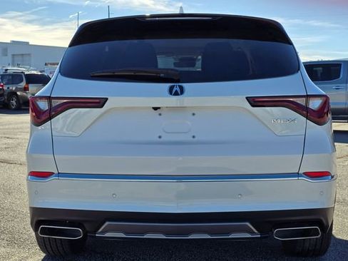 Used 2025 Acura MDX w/ Technology Package image 4