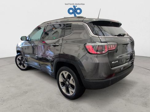 Used 2019 Jeep Compass Limited image 5