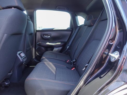 Used 2025 Honda HR-V Sport image 12