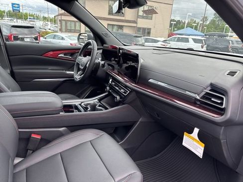 New 2026 Chevrolet Traverse Z71 w/ Enhanced Driving Package AWD/4WD image 48