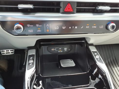 New 2026 Kia Sorento SX Prestige AWD/4WD image 19