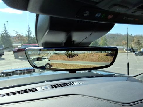 Used 2025 Chevrolet Silverado 2500 High Country w/ Technology Package image 35