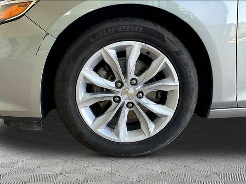 Used 2023 Chevrolet Malibu LT FWD image 31