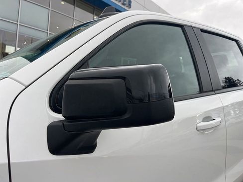 Used 2022 Chevrolet Silverado 1500 RST image 16