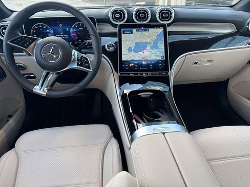 New 2026 Mercedes-Benz GLC 300 image 7