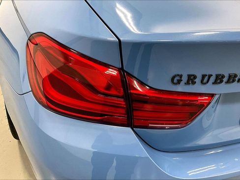 Used 2018 BMW M4 Coupe w/ Competition Package RWD image 25