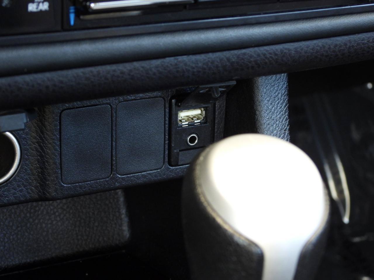 Used 2019 Toyota Corolla LE FWD image 51