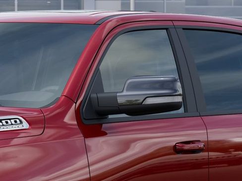 Used 2026 RAM 1500 Laramie AWD/4WD image 12