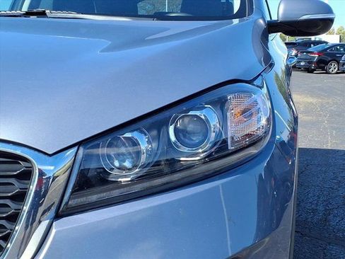 Used 2020 Kia Sorento LX image 20
