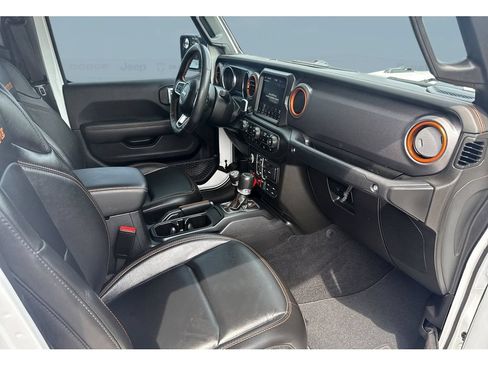 Used 2023 Jeep Gladiator Mojave w/ LED Lighting Group AWD/4WD image 22