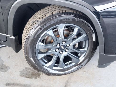 Used 2020 Chevrolet Traverse RS AWD/4WD image 3