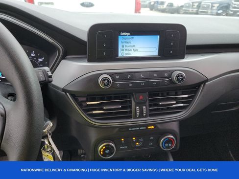 Used 2020 Ford Escape S image 8