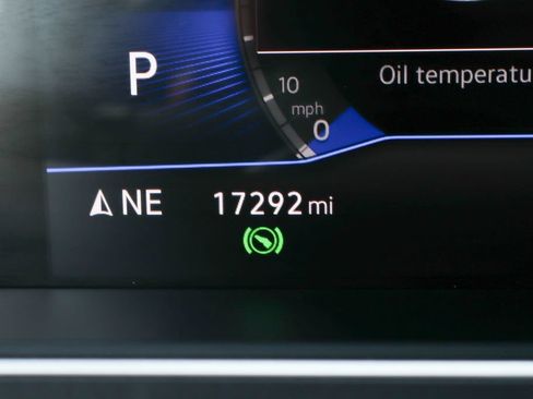 Used 2024 Volkswagen Tiguan SE R-Line FWD image 23