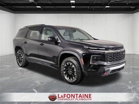 Certified 2025 Chevrolet Traverse Z71 w/ Driver Confidence Package image 2