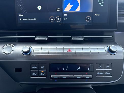 New 2026 Hyundai Kona Limited FWD image 28