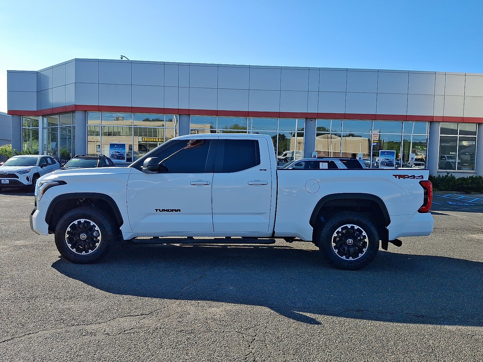 Used 2024 Toyota Tundra SR5 w/ TRD Off-Road Package AWD/4WD image 4
