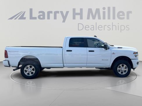 New 2026 RAM 2500 Big Horn AWD/4WD image 6