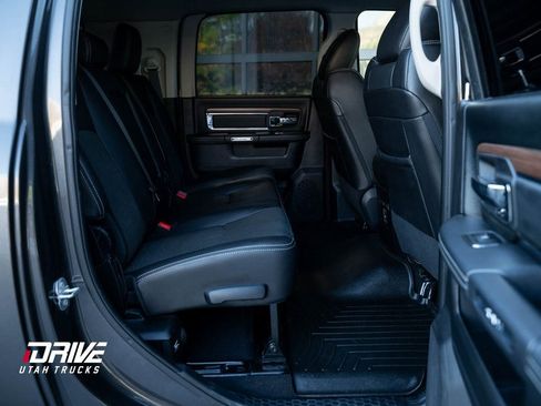 Used 2016 RAM 2500 Laramie image 19