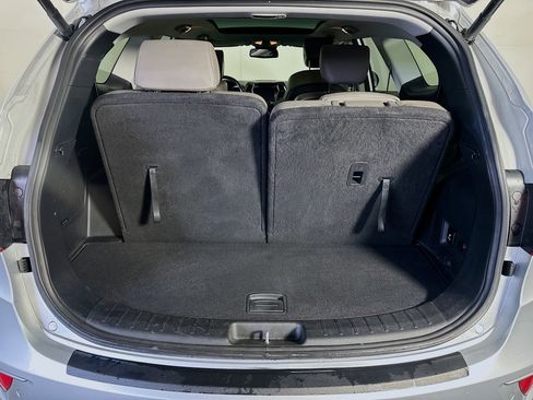 Used 2017 Hyundai Santa Fe Limited FWD image 30