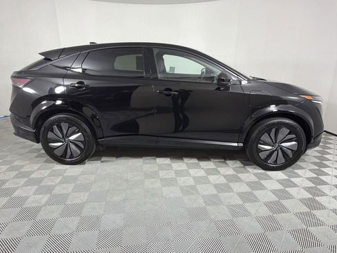 Used 2025 Nissan Ariya AWD image 6