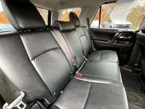 Used 2023 Toyota 4Runner TRD Off-Road Premium image 15