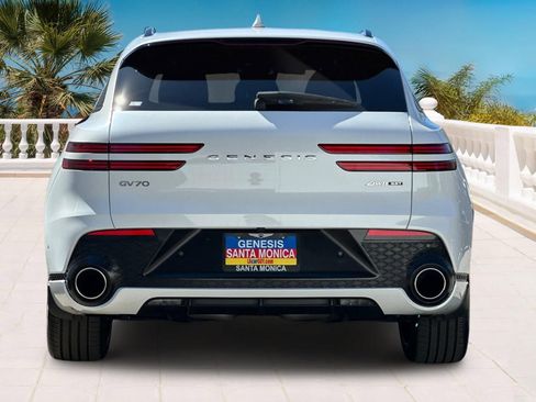 Used 2023 Genesis GV70 3.5T Sport w/ Sport Prestige Package image 6
