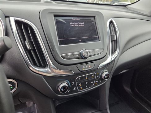 Certified 2024 Chevrolet Equinox LT image 25