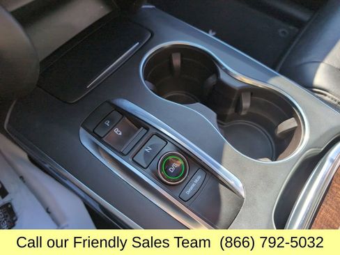 Used 2017 Acura MDX SH-AWD image 23