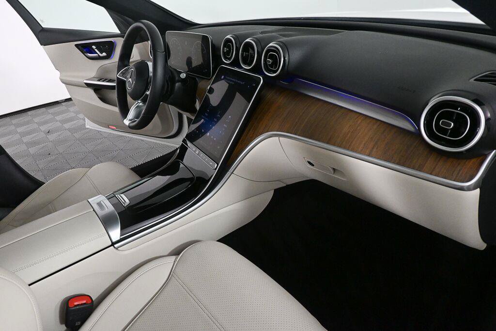 Certified 2024 Mercedes-Benz C 300 Sedan image 9
