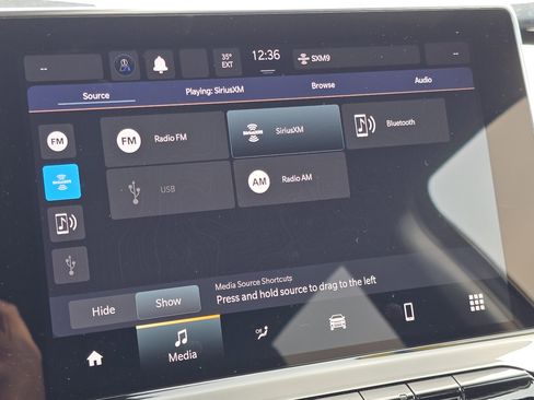 Used 2024 Jeep Compass Trailhawk image 6