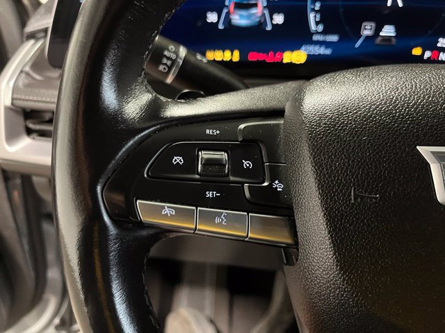 Used 2025 Cadillac XT4 Premium Luxury FWD image 25