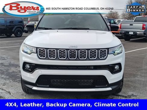 Used 2025 Jeep Compass Limited image 35