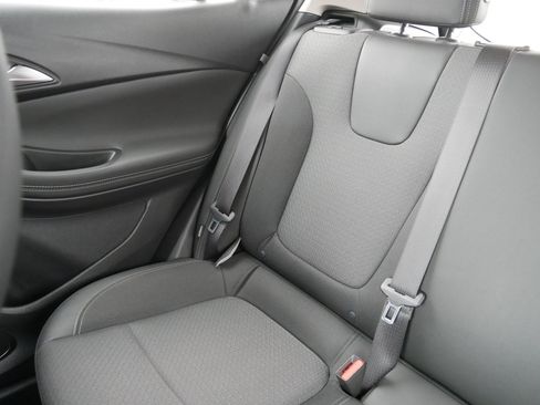 Used 2025 Buick Encore GX Preferred image 12