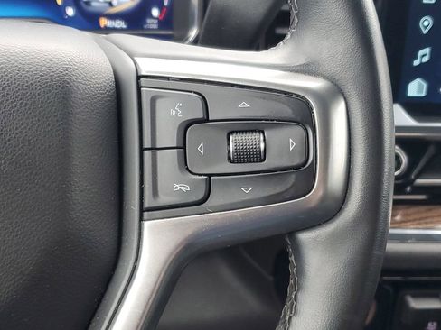 Used 2023 Chevrolet Silverado 1500 LT w/ Convenience Package II AWD/4WD image 15