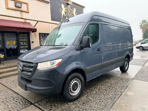 Used 2019 Mercedes-Benz Sprinter 144 image 1