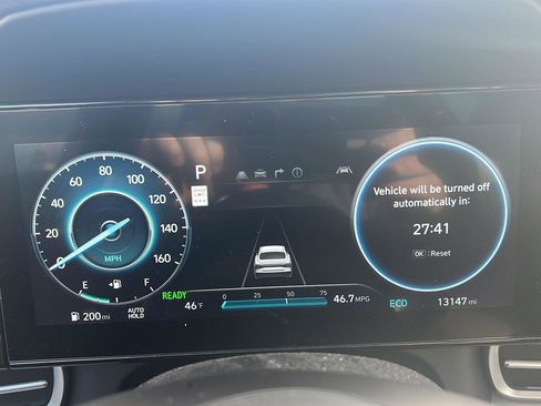 Certified 2024 Hyundai Elantra Limited image 13