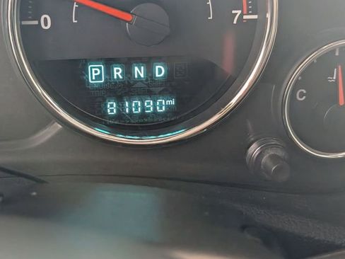 Used 2018 Jeep Wrangler Unlimited Sahara image 16