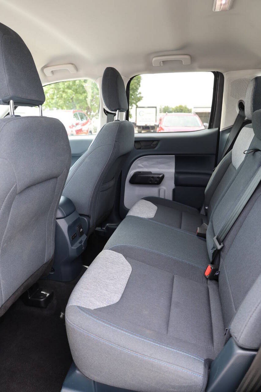 Used 2025 Ford Maverick XLT w/ XLT Luxury Package AWD/4WD image 17