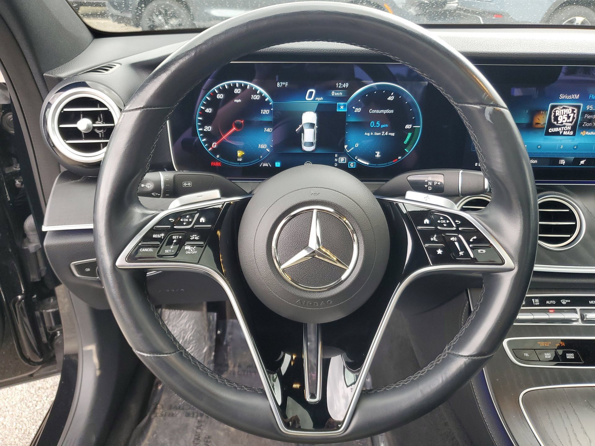 Used 2022 Mercedes-Benz E 350 Sedan image 27