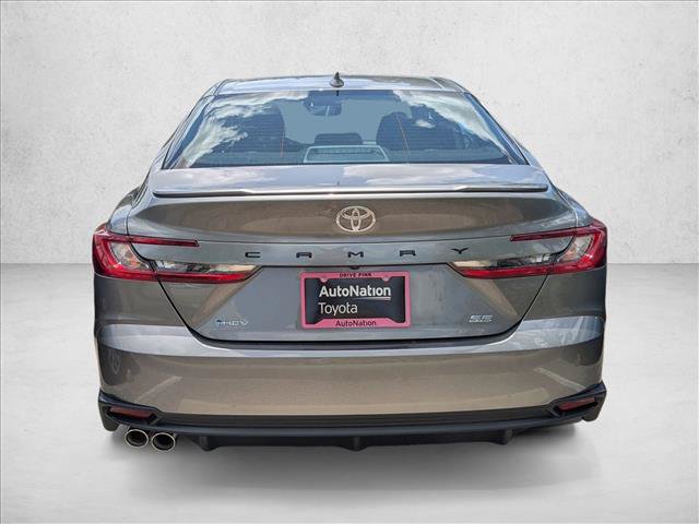 Used 2025 Toyota Camry SE FWD image 7