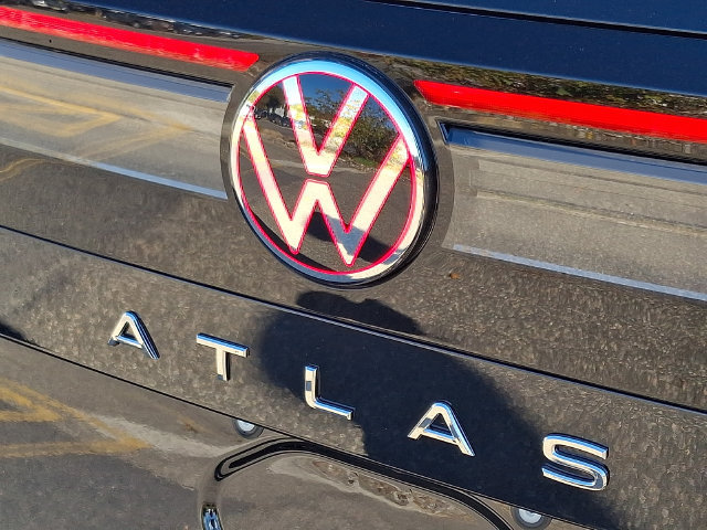 New 2027 Volkswagen Atlas SEL R-Line AWD/4WD image 18
