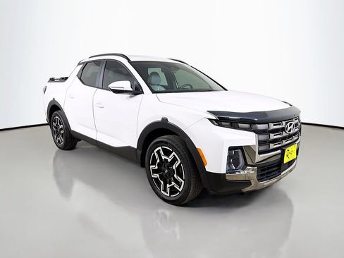 Used 2026 Hyundai Santa Cruz Limited AWD/4WD image 4