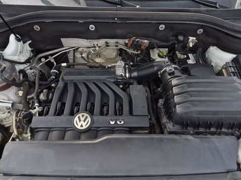 Used 2020 Volkswagen Atlas SEL FWD image 12