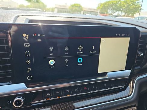 Used 2025 GMC Sierra 1500 Elevation w/ Preferred Package image 13