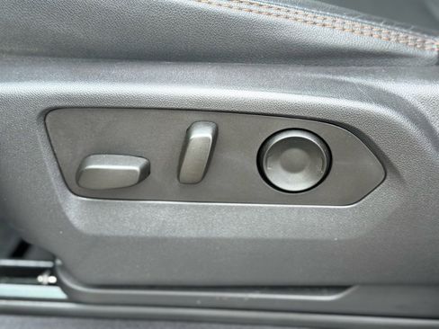 Used 2024 GMC Sierra 3500 AT4 w/ AT4 Premium Plus Package image 20